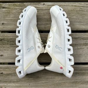 On Running Cloud 5 Coast Undyed White/White Men 9.5